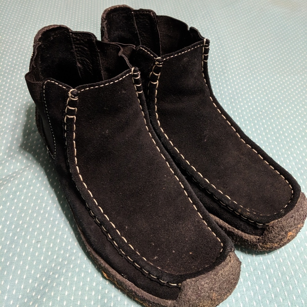 Yellow Box Black Booties